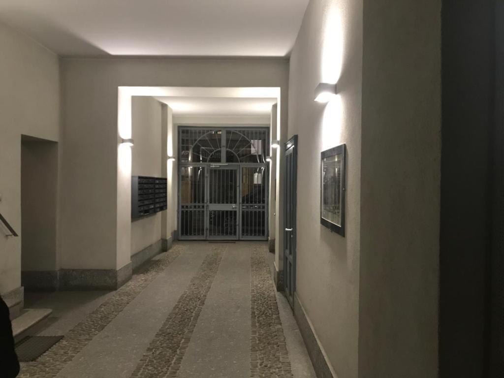 Azzurrino Lägenhet Milano Exteriör bild